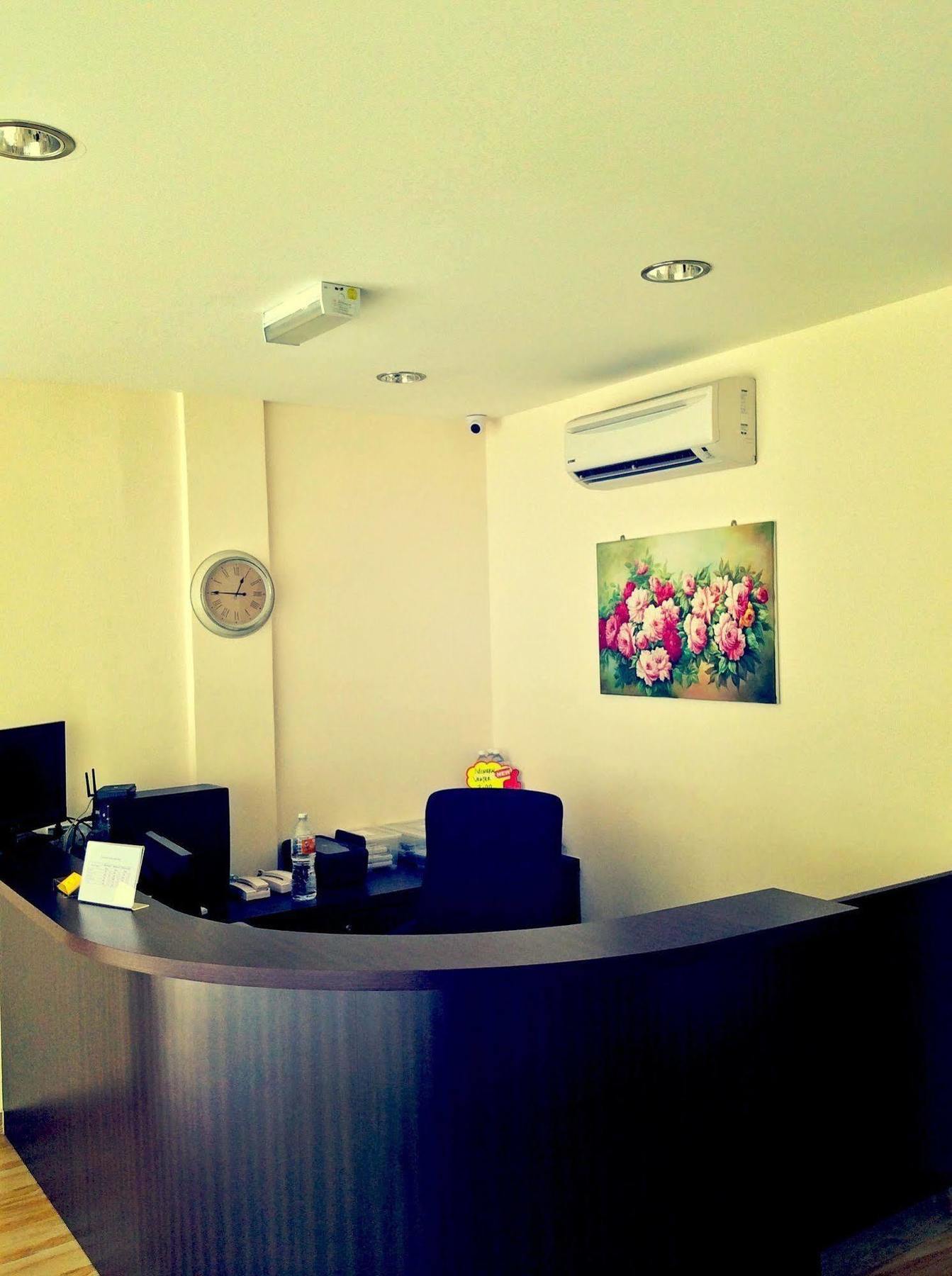 Oyo 172 Spring Hotel كوالالمبور المظهر الخارجي الصورة