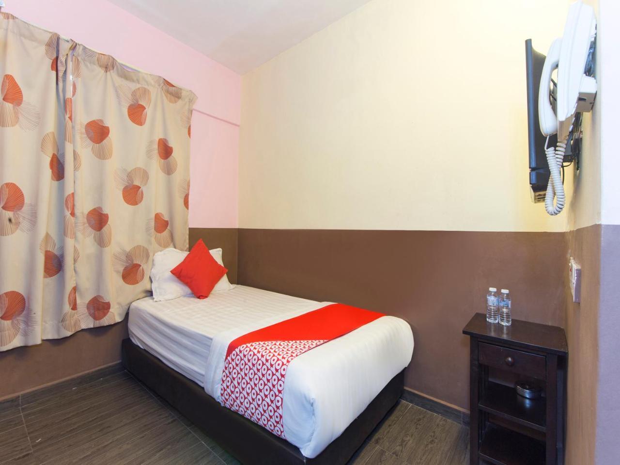 Oyo 172 Spring Hotel كوالالمبور المظهر الخارجي الصورة